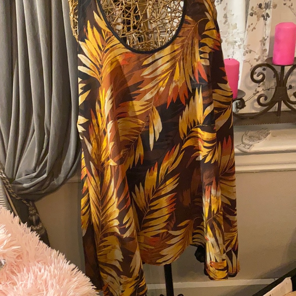 Sheer 2 layer sleeveless blouse